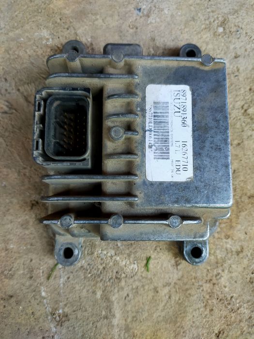 Calculator și Pompa de injecție ISUZU