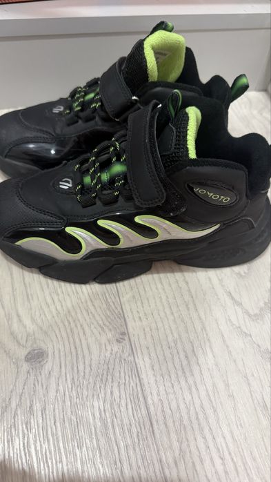 Продам обувь весна -осень