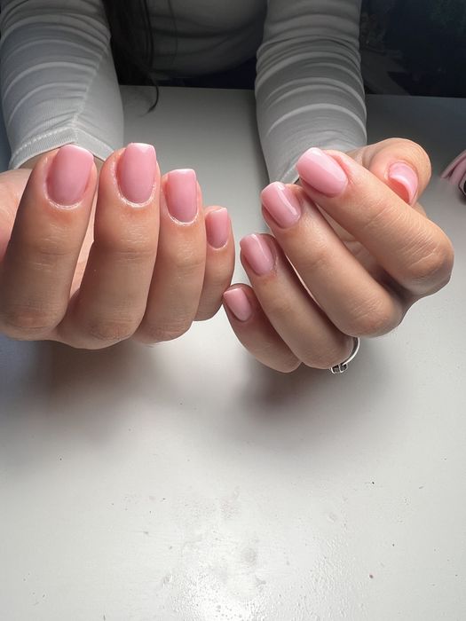 Manichiura/pedichiura gel/semipermanent