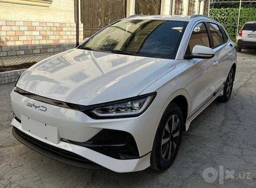 BYD e2 Luxury 2026