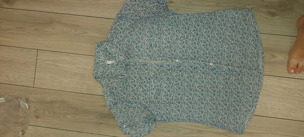 Donez rochita si ce se vede S