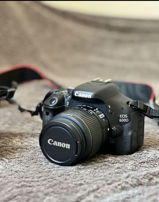 canon eos 600d в хорошем состояний