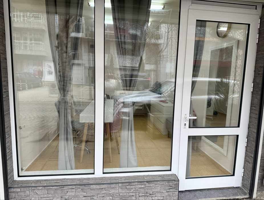 Дава се под наем  в София, Зона Б-5 -  кв.м за 400 € - Снимка #1