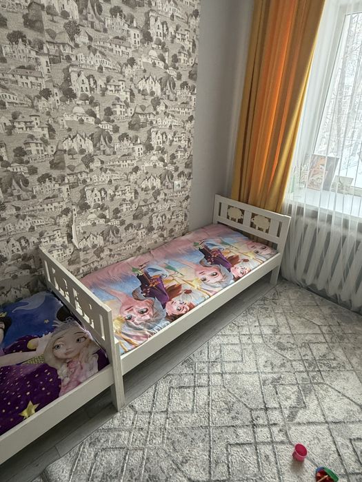 Продается детская кровать икеа 25000 тг