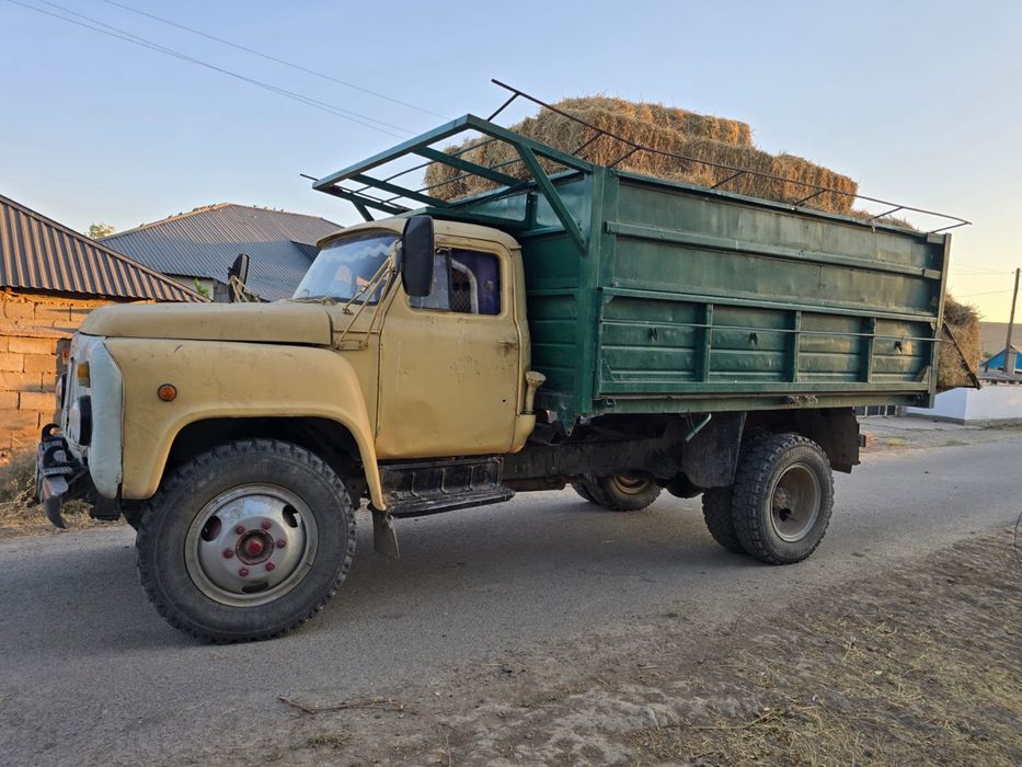Продаем автомобиль Зил 130