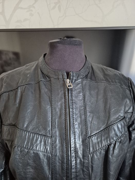 Ново дамско  яке размер М / EUR 38 / BG 44