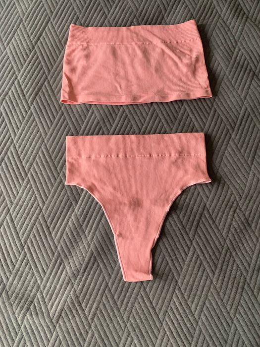 Стягащо бельо от Alice & Evis