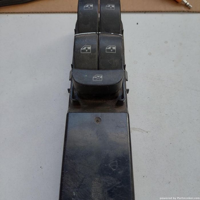 Butoane Geamuri Electrice Saab 9-3 Convertible (Ys3F) [ 2003 - 2015 ] Oem 12801371