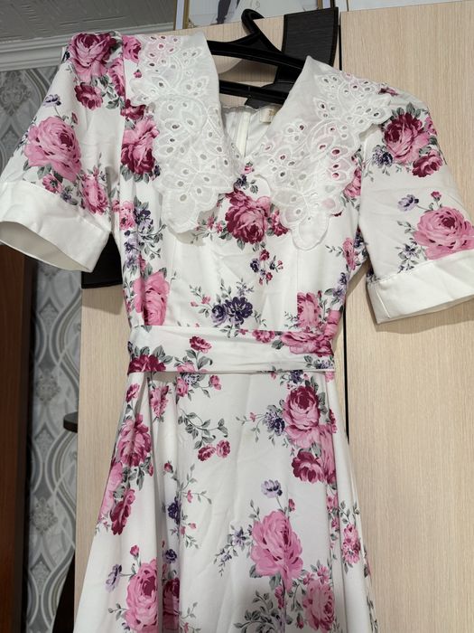 Платье очень красивое