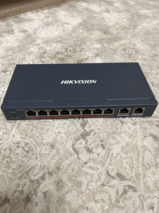 POE коммутатор Hikvision DS-3E0310HP-E