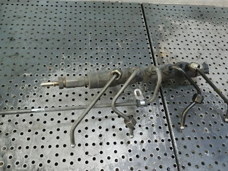 rampa injectoare 2.2 tdci p8fa ford transit euro 4 6c1q-9d280-ab