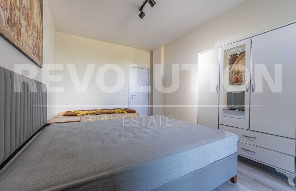 Дава се под наем Двустаен апартамент в Пловдив, Център - 76 кв.м за 650 € - Снимка #6