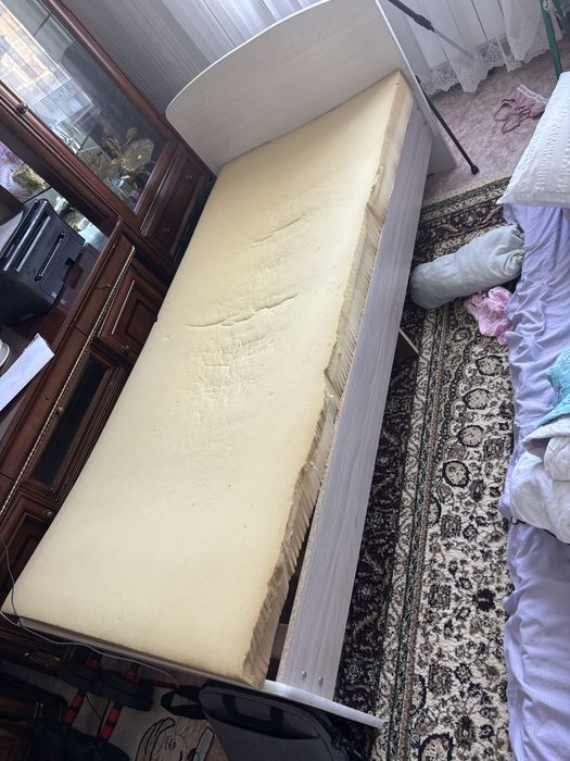 Продам кровать одноместная