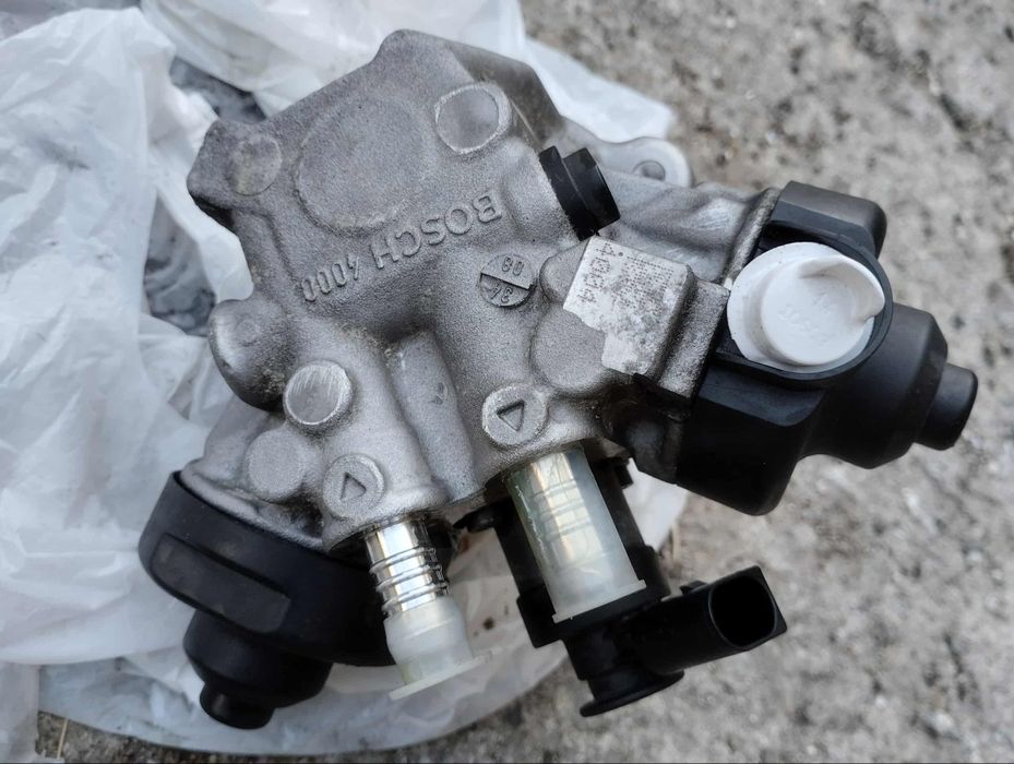 Продавам за vw audi 3.0  239 к.с ГНП помпа високо налягане