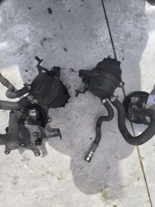 Казанчета с хидравлични помпи Bmw e90 e91 e92 335d 286кс biturbo