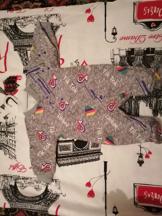 1500 тенгеге берем  екеуин