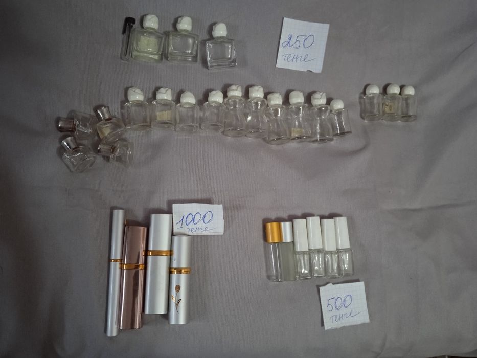 Продам флаконы для духов и масел.