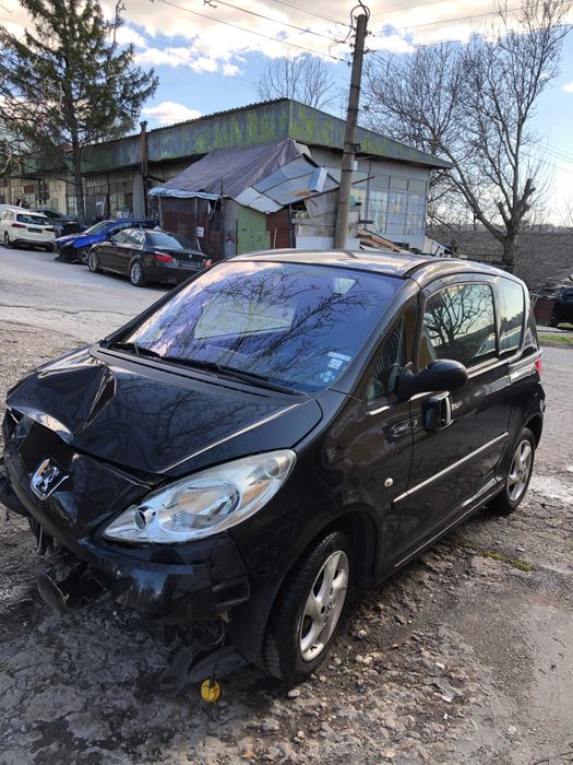 На части Peugeot 1007 1.4i Бензин 2006g KFV 54KW 73КС