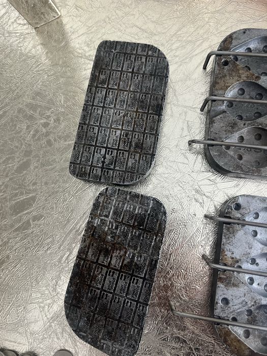 Формя для литья грузил из свинца