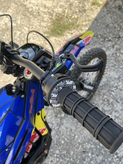 Talaria Sting R MX4, Surron