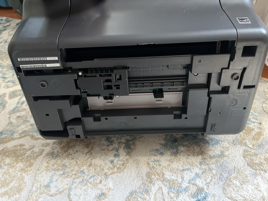 Принтер Hp deskjet 1050