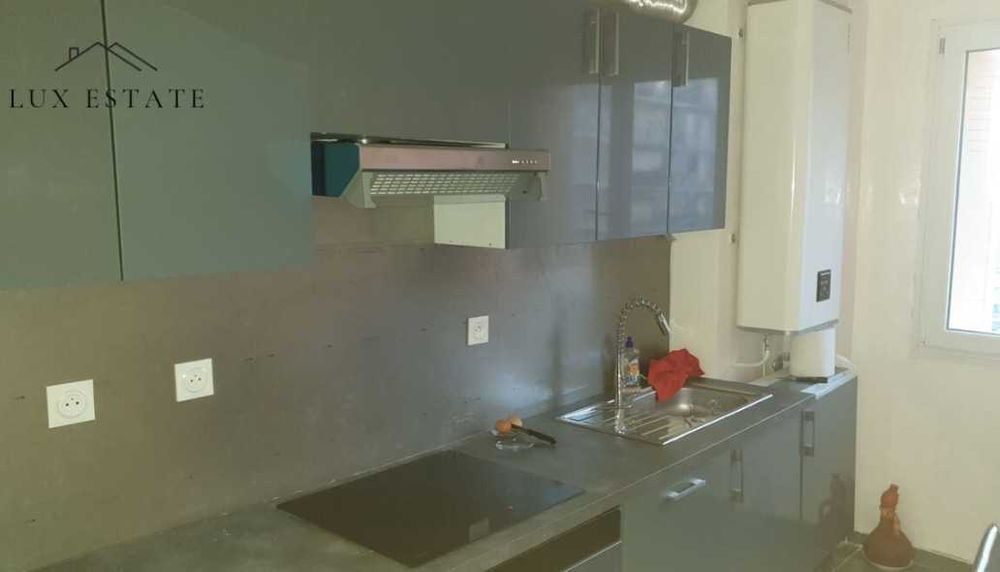 Продава се Двустаен апартамент в София, Младост 1А - 65 кв.м за 1024 €/кв.м - Снимка #1