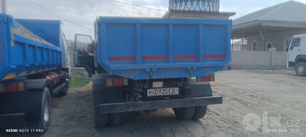 Исузи самасвал 2017й
