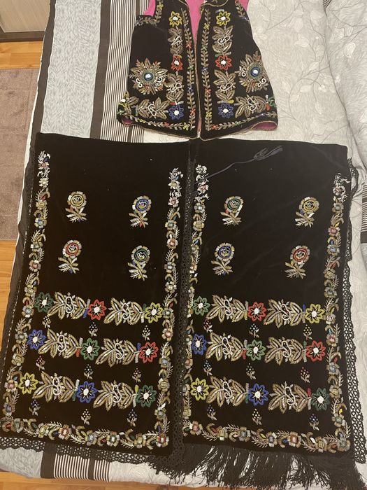 Costum popular autentic Vâlcea