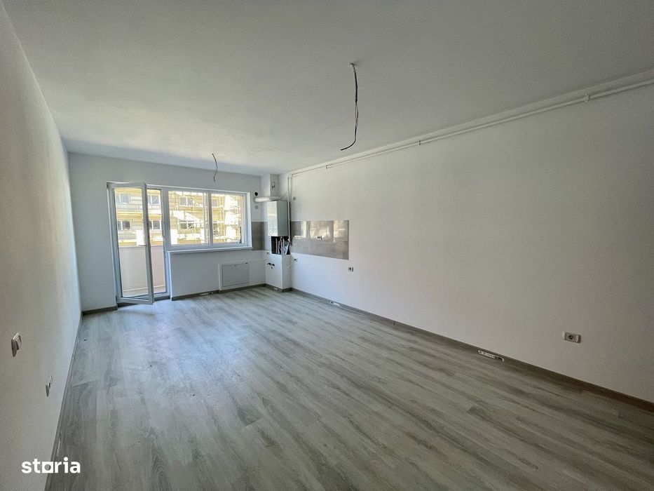 Studio 50 mp, 74 240 euro, parcare inclusă, DEZVOLTATOR.