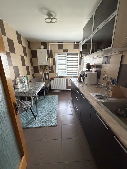 Apartament 3 camere