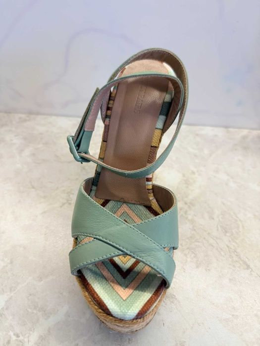 Босоножки Perfect pairs