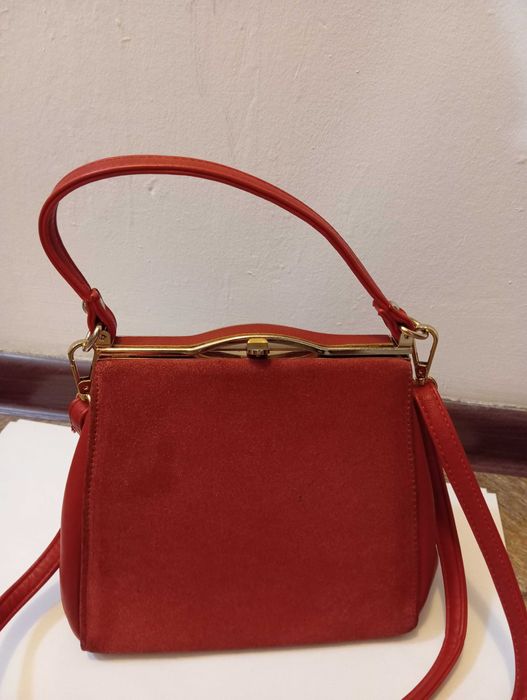 Сумочка женская симпатичная