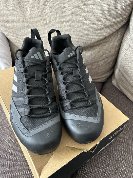 Спортни обувки Сникърси Terrex Swift Solo 2.0 Hiking