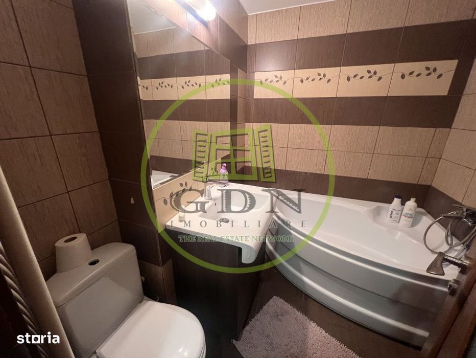 Apartament 4 camere, decomandat, 90mp, cartier 1 Mai, zona Sara