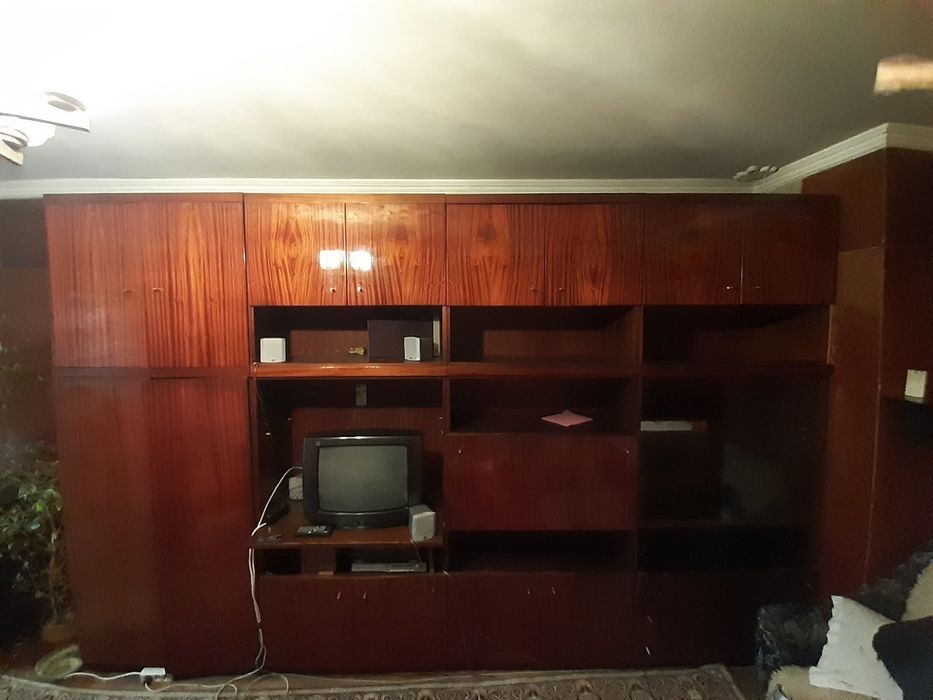 Секция за холно обзавеждане