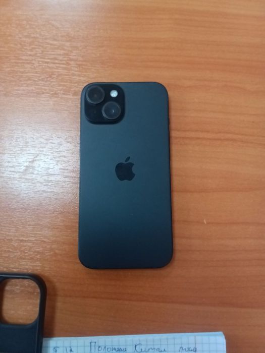 iPhone 15 128gb ESIM