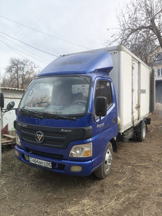 Освободим территорию от мусора.
Работаем аккуратно и оперативно.