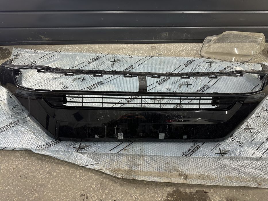 Бампер rav4 2019+