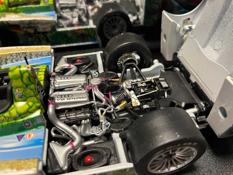 MAISTO колекционерски модел AUDI R8 TDI Le Mans ''The Crocodile" 1:18