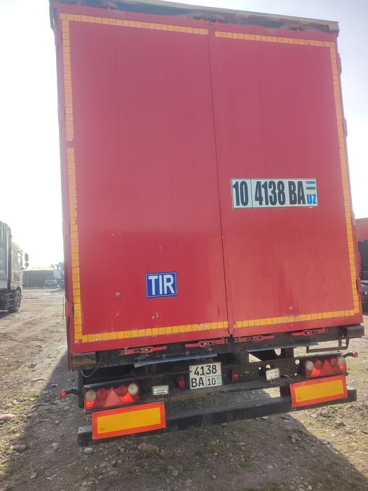 Мерседес Бенс актрос