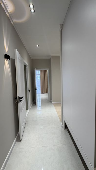 Продаётся 2 ком 9 мкр Чинара парк