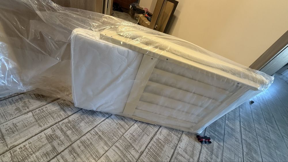 Кроватка для ребенка