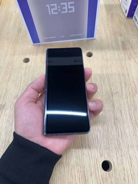 Продам Samsung Z Fold 5