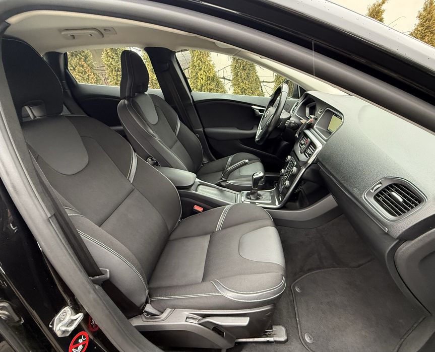 Volvo V40 2 litri euro 6 Facelift 2017