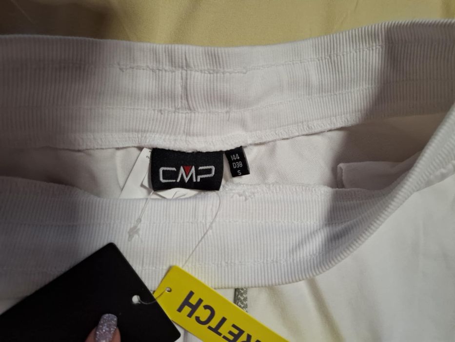 Дамски спортно долнище CMP ново