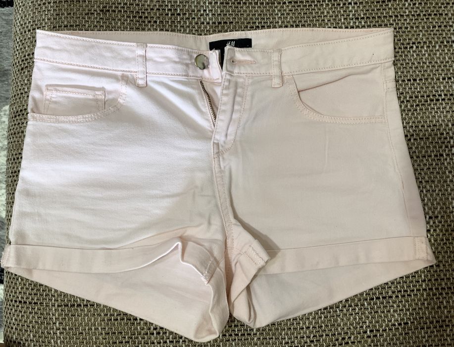 Blugi scurți roz H&M