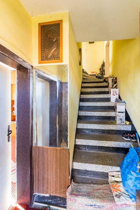 Продава се Къща в с. Гривица, Област Плевен - 150 кв.м за 967 €/кв.м - Снимка #11