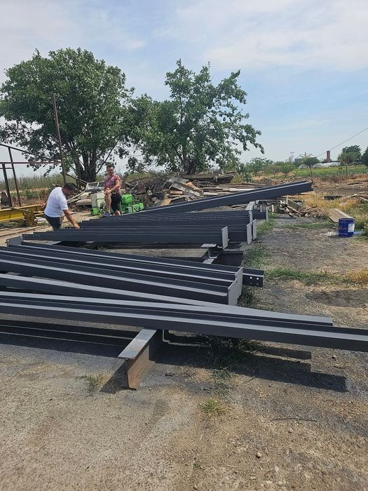 Vând hala metalica 10x20x4