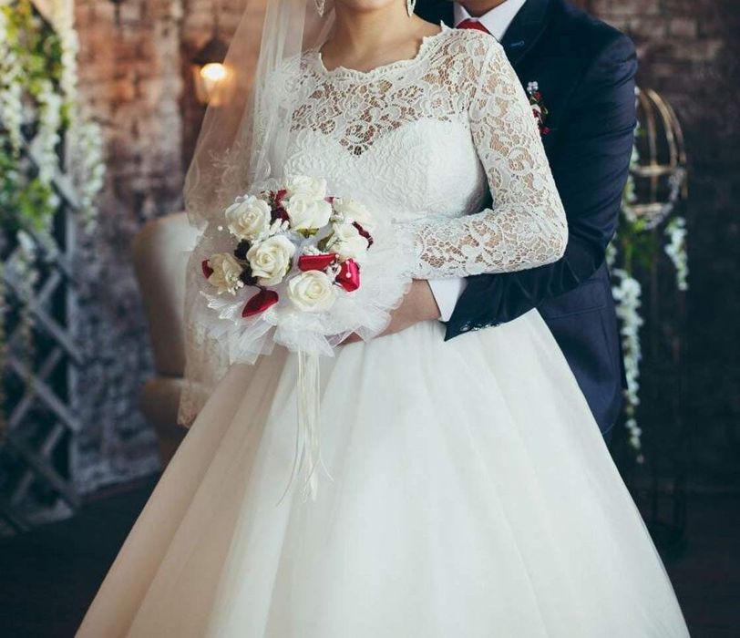 Продам свадебное платье .