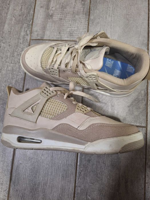 Маратонки Nike AIR номер 40